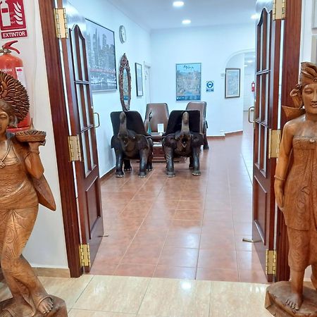 Hotel Manantiales 托雷莫利诺斯 外观 照片