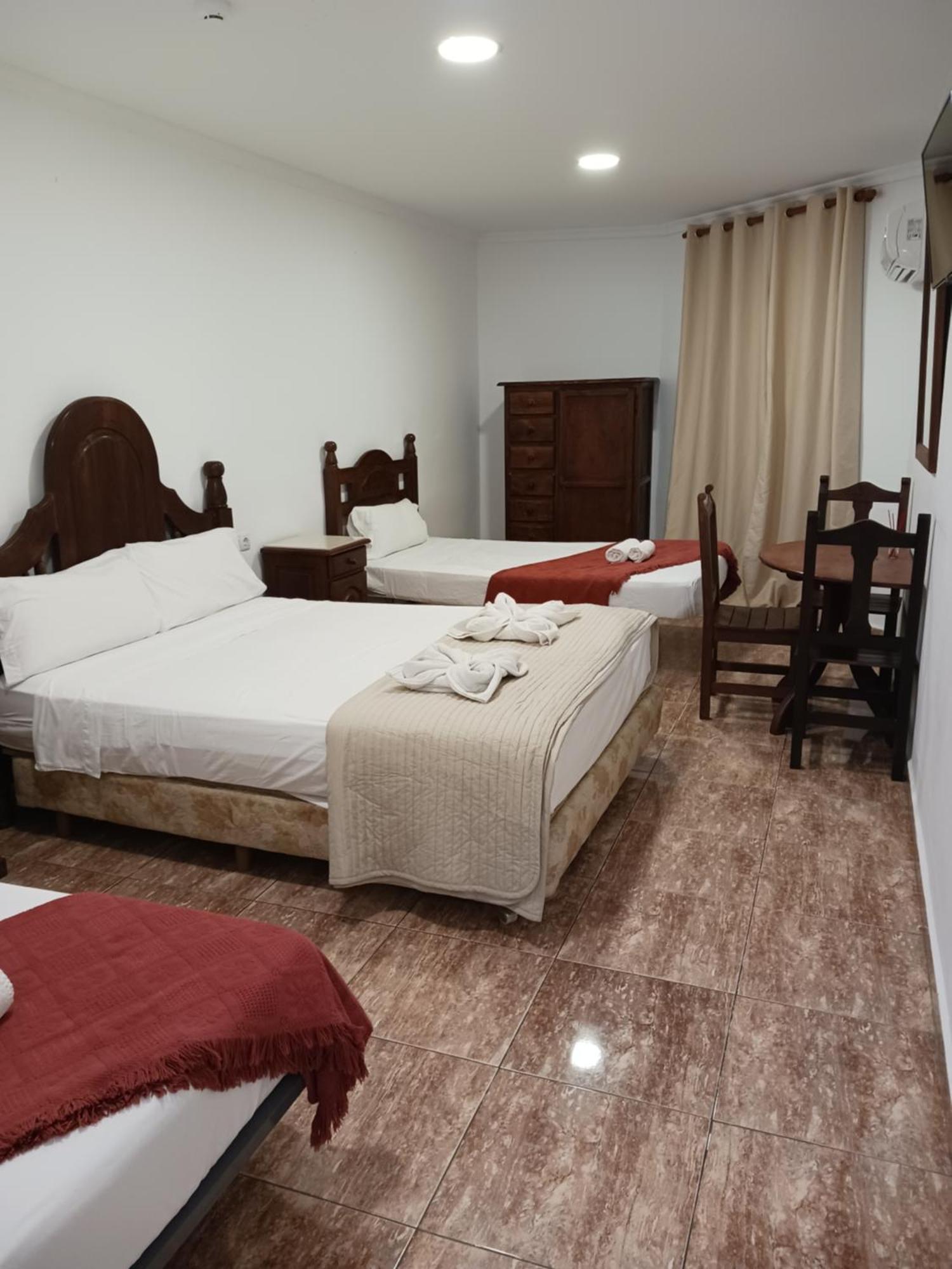 Hotel Manantiales 托雷莫利诺斯 外观 照片
